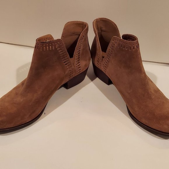 Lucky Brand Ladies Ankle Boots - Picture 2 of 5